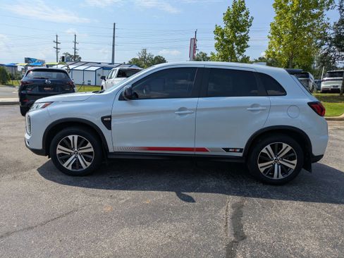 Used 2023 Mitsubishi Outlander Sport AWD image 7