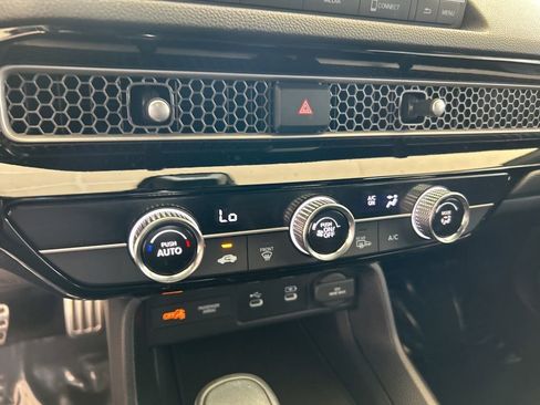 Used 2025 Honda Civic Sport image 38