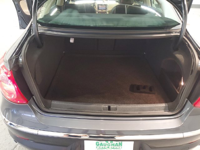 Used 2010 Volkswagen CC Luxury FWD image 6
