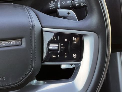 Used 2023 Land Rover Range Rover Autobiography image 15