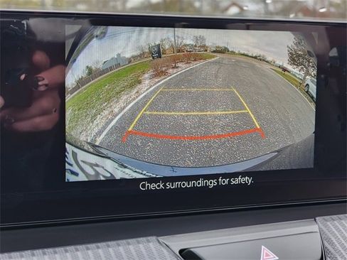 Used 2025 MAZDA CX-90 3.3 Turbo w/ Select Package image 4