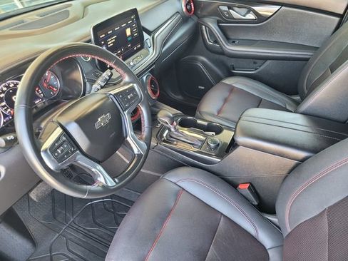 Certified 2024 Chevrolet Blazer RS w/ Enhanced Convenience Package AWD/4WD image 17