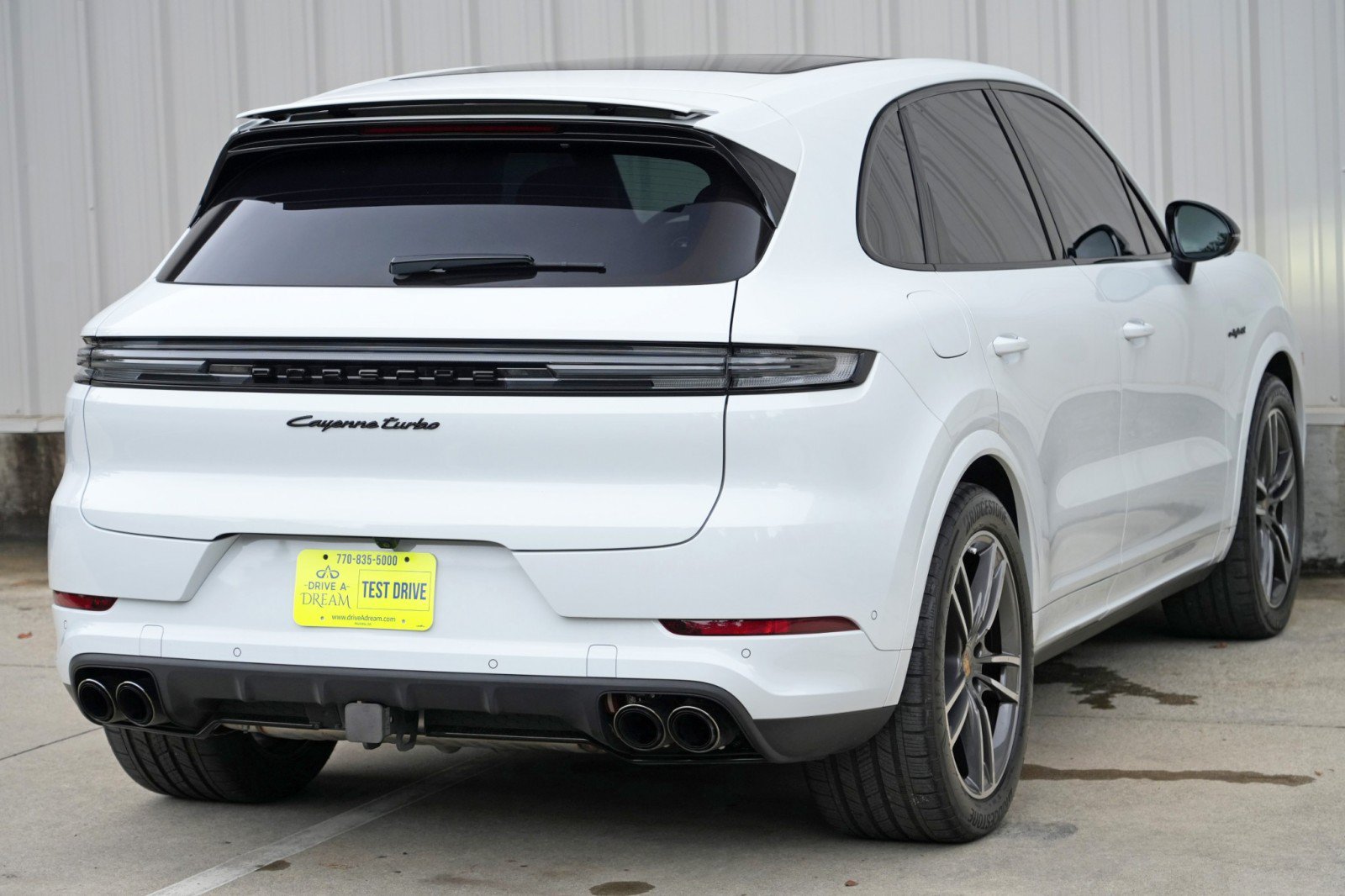 Used 2024 Porsche Cayenne Turbo AWD/4WD image 60