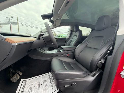 Used 2023 Tesla Model Y Long Range image 11