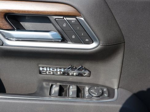 New 2025 Chevrolet Silverado 1500 High Country w/ High Country Premium Package image 18
