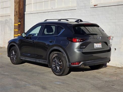 Used 2019 MAZDA CX-5 Touring image 4