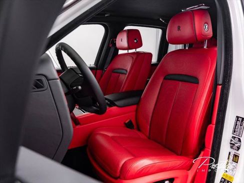 Used 2022 Rolls-Royce Cullinan AWD/4WD image 26