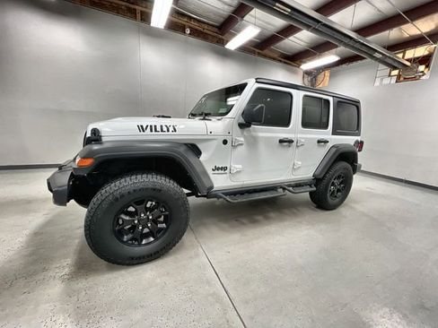 Used 2022 Jeep Wrangler Unlimited Sport AWD/4WD image 5