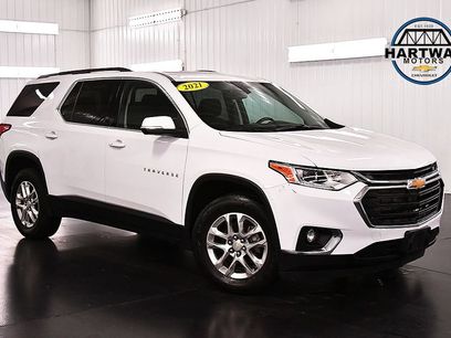 Used 2021 Chevrolet Traverse LT