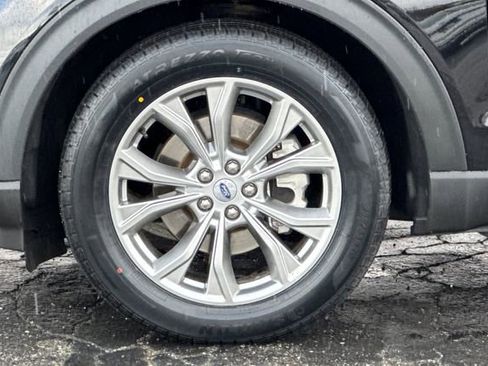 Used 2023 Ford Explorer Limited image 38