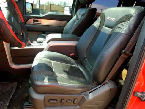 Used 2013 Ford F150 Raptor w/ Luxury Equipment Group image 9