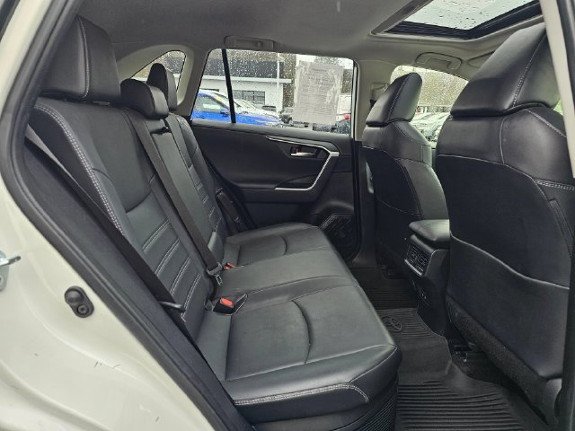 Used 2021 Toyota RAV4 Limited AWD/4WD image 12
