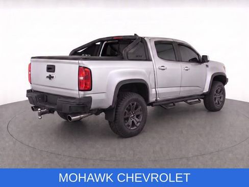 Used 2018 Chevrolet Colorado ZR2 w/ ZR2 Dusk Special Edition AWD/4WD image 5