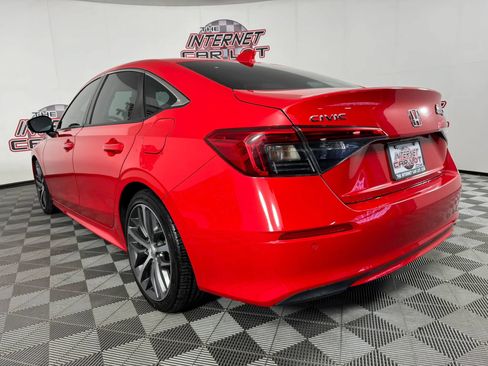 Used 2022 Honda Civic Touring image 29