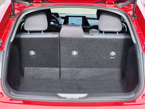 Used 2024 Toyota Prius Limited image 12