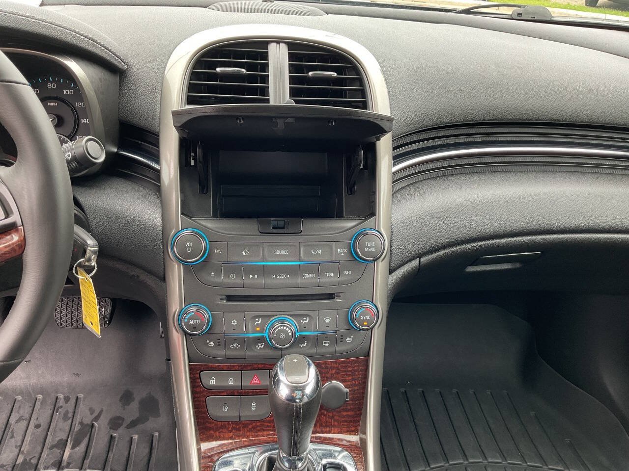 Used 2013 Chevrolet Malibu LTZ FWD image 22