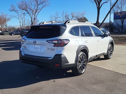 Used 2025 Subaru Outback Onyx Edition XT w/ Popular Package #2 image 2