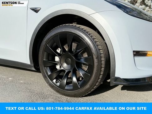 Used 2023 Tesla Model Y Long Range image 14
