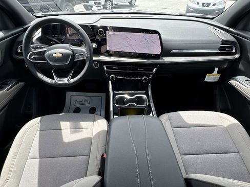 New 2026 Chevrolet Traverse LT image 21