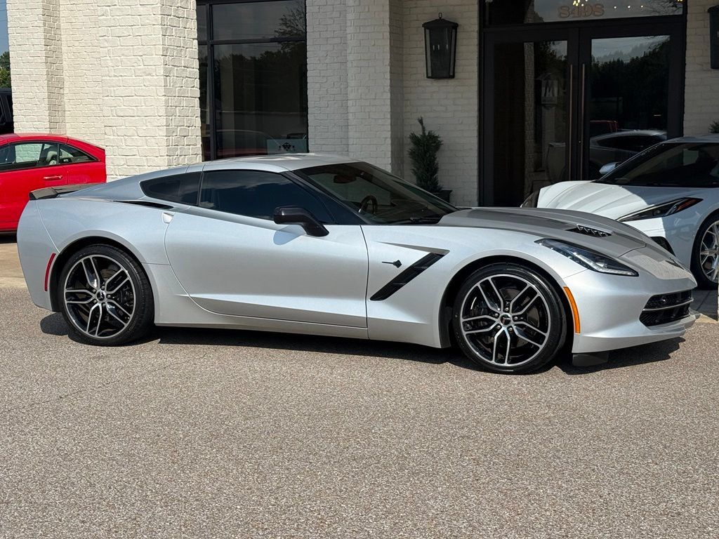 Used 2016 Chevrolet Corvette Stingray Coupe w/ 3LT Preferred Equipment Group RWD image 4