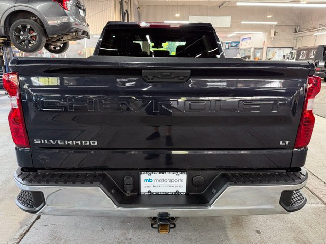 Used 2023 Chevrolet Silverado 1500 LT AWD/4WD image 5
