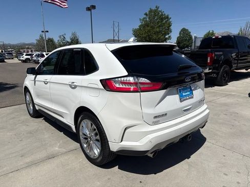 Used 2020 Ford Edge Titanium w/ Equipment Group 301A AWD/4WD image 8