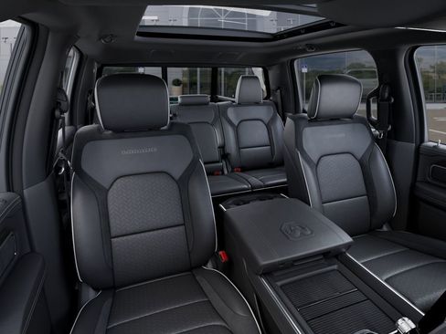 New 2026 RAM 1500 Laramie AWD/4WD image 16