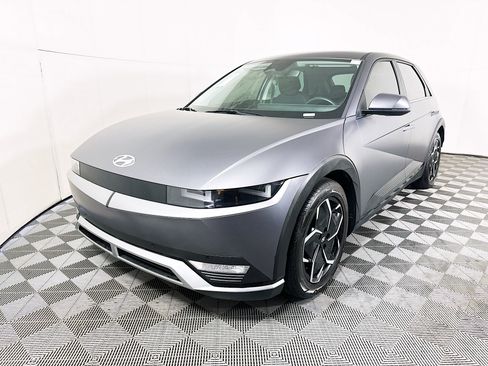 Used 2024 Hyundai Ioniq 5 SEL image 7