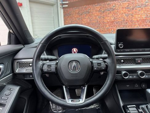 Used 2023 Acura Integra A-Spec image 14