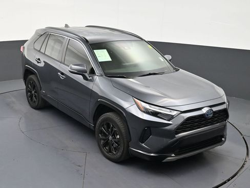 Used 2023 Toyota RAV4 SE AWD/4WD image 19
