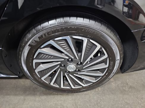 Used 2023 Hyundai Sonata Limited w/ Cargo Package image 34