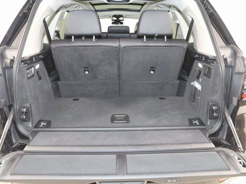 Used 2023 BMW X7 xDrive40i w/ Premium Package image 54