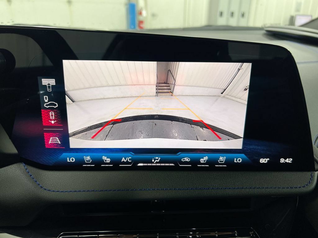 New 2026 Chevrolet Corvette E-Ray w/ Stealth Interior Trim Package AWD/4WD image 16