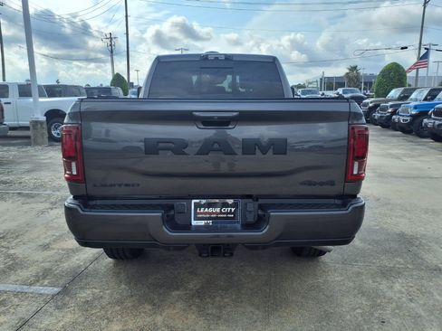 Used 2026 RAM 3500 Limited AWD/4WD image 6