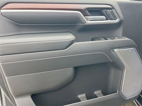 New 2026 GMC Sierra 3500 Denali image 10