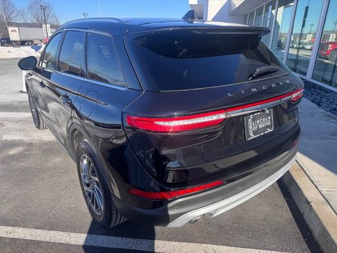 Certified 2022 Lincoln Corsair AWD w/ Equipment Group 101A image 3