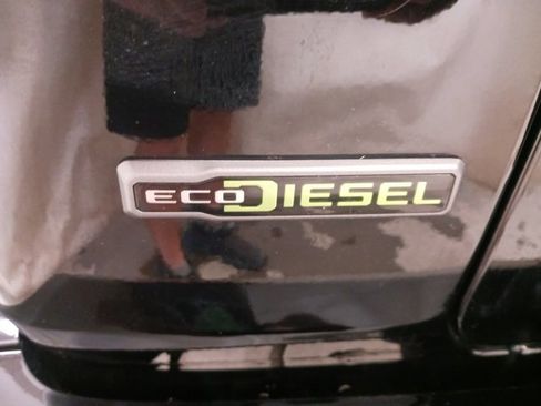 Used 2021 Jeep Wrangler Unlimited Sahara image 27