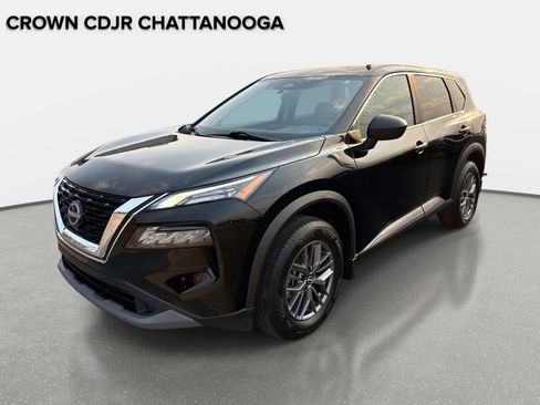 Used 2023 Nissan Rogue S image 8