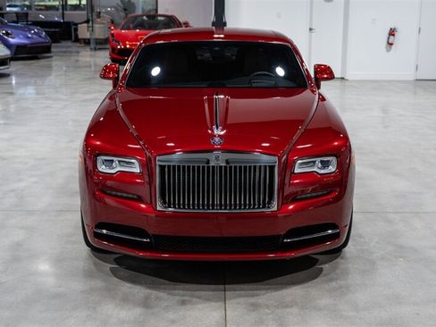 Used 2019 Rolls-Royce Wraith RWD image 9