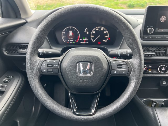 Used 2025 Honda HR-V LX image 18