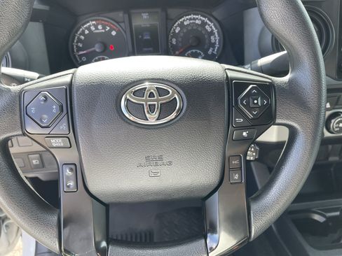 Used 2022 Toyota Tacoma SR RWD image 20