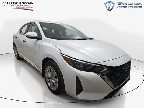 Used 2025 Nissan Sentra S FWD image 1
