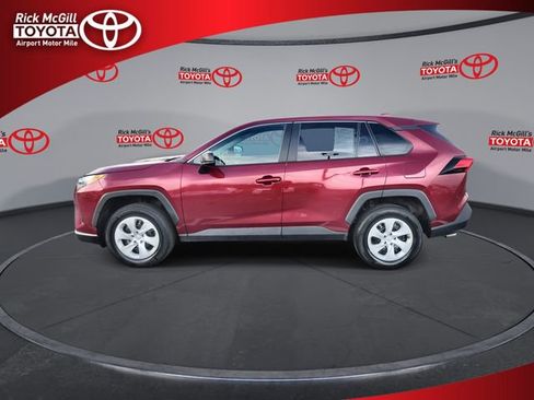 Used 2024 Toyota RAV4 LE image 5