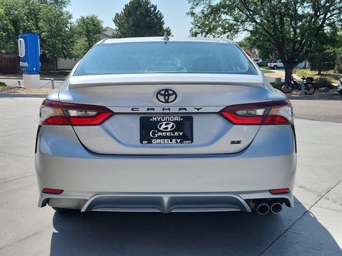 Used 2024 Toyota Camry SE FWD image 4