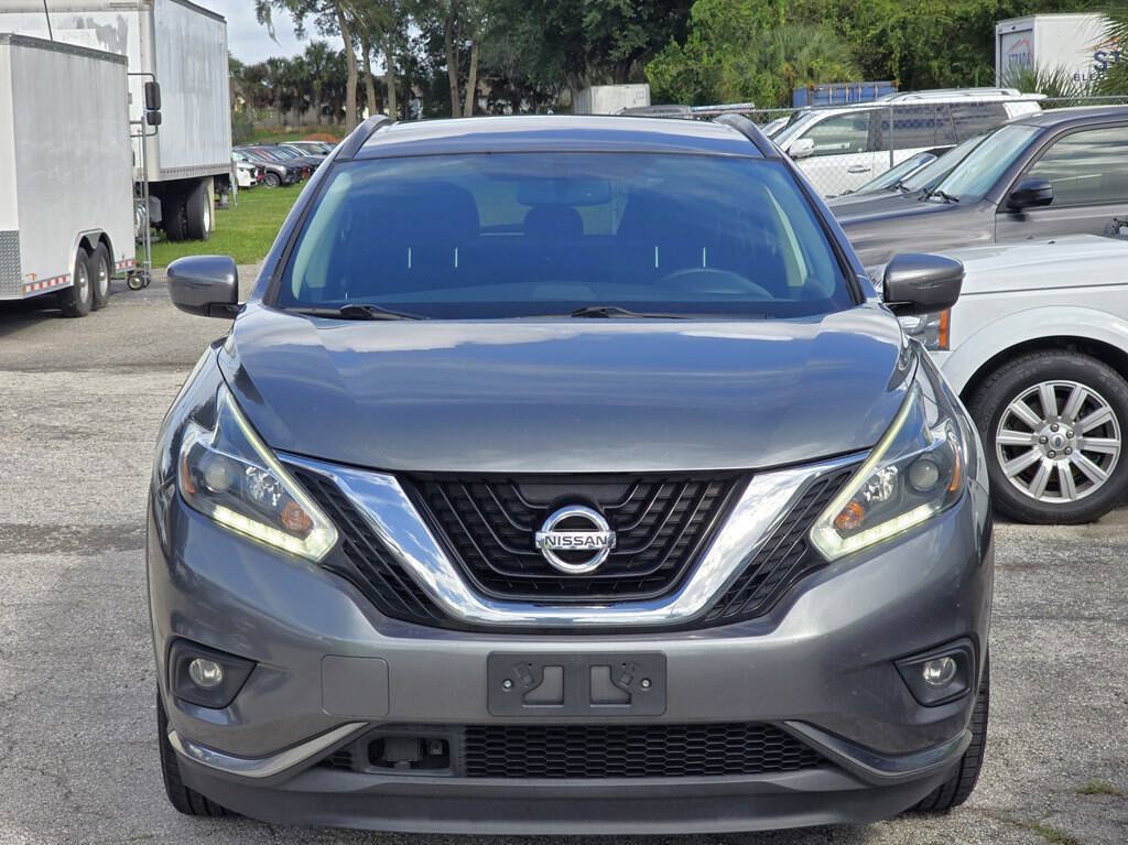 Used 2018 Nissan Murano SV AWD/4WD image 3