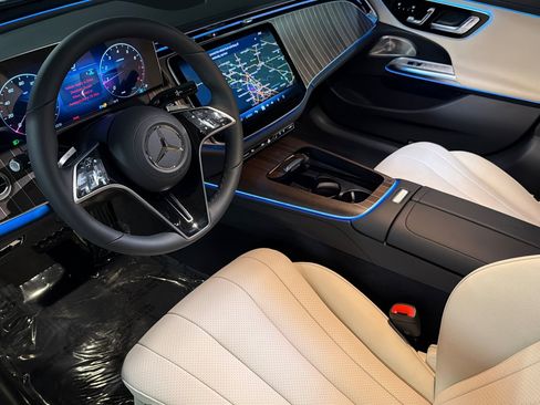 New 2027 Mercedes-Benz E 350 Sedan image 9