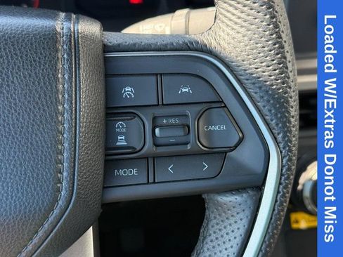 Used 2024 Toyota Tacoma SR5 AWD/4WD image 21