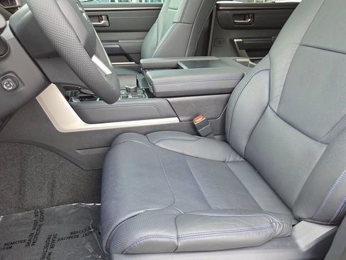 Used 2026 Toyota Sequoia Platinum AWD/4WD image 22