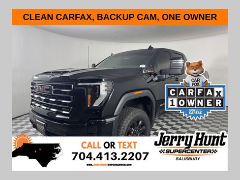 Used 2025 GMC Sierra 2500 AT4 AWD/4WD image 1
