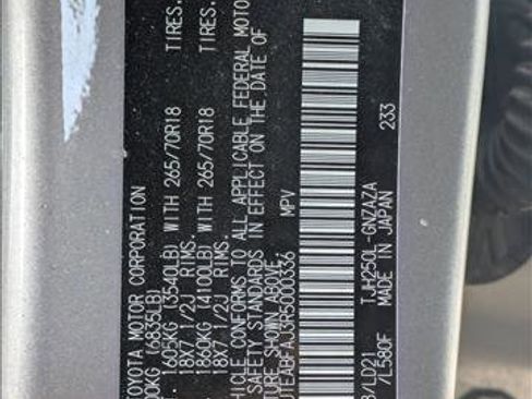 Used 2024 Toyota Land Cruiser image 16